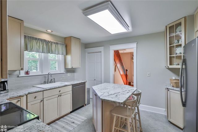1404 Sugar Hollow Road, Chestnuthill Twp, PA 18353