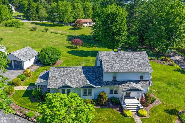 1404 Sugar Hollow Road, Chestnuthill Twp, PA 18353