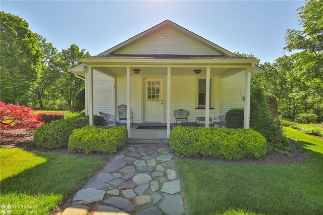 1404 Sugar Hollow Road, Chestnuthill Twp, PA 18353