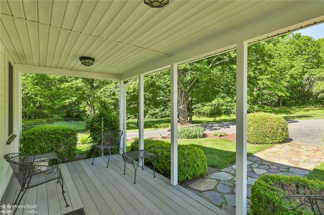 1404 Sugar Hollow Road, Chestnuthill Twp, PA 18353