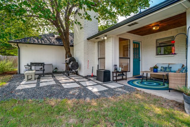 8201 Christie Drive, Frisco, TX 75033