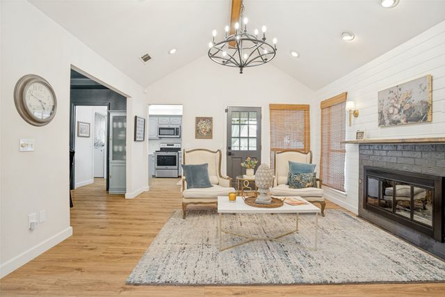 8201 Christie Drive, Frisco, TX 75033