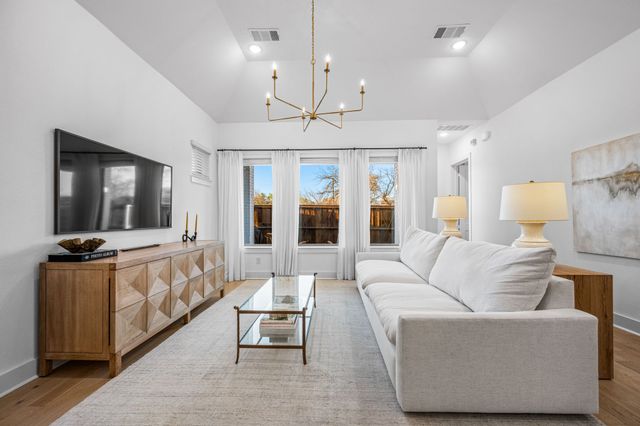 3481 Rosebud Park Lane, Dallas, TX 75229