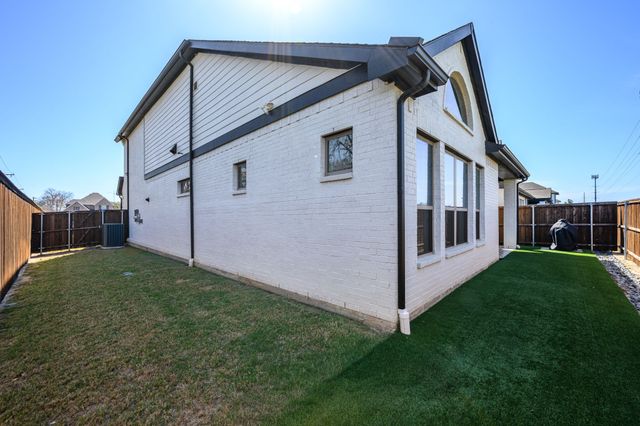 3481 Rosebud Park Lane, Dallas, TX 75229