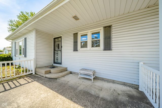 1396 Congress Street, Middletown, IN 47356