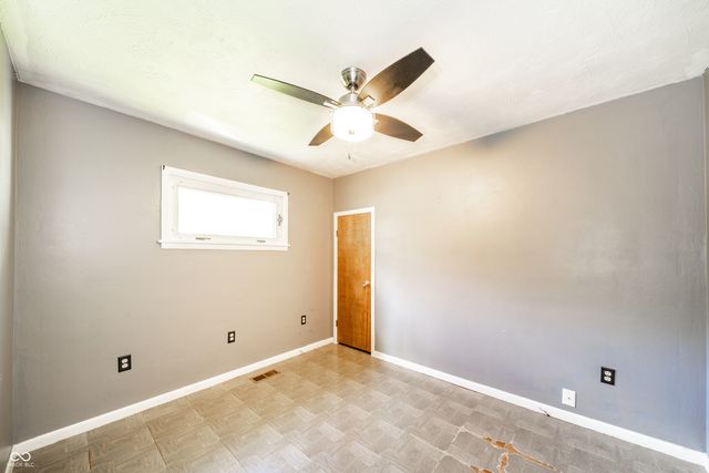 1396 Congress Street, Middletown, IN 47356