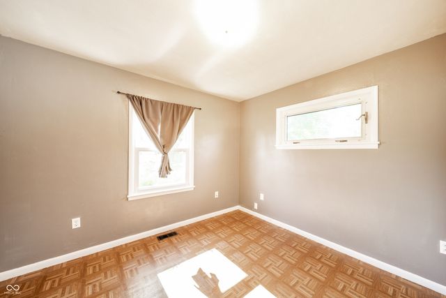 1396 Congress Street, Middletown, IN 47356