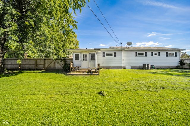 1396 Congress Street, Middletown, IN 47356