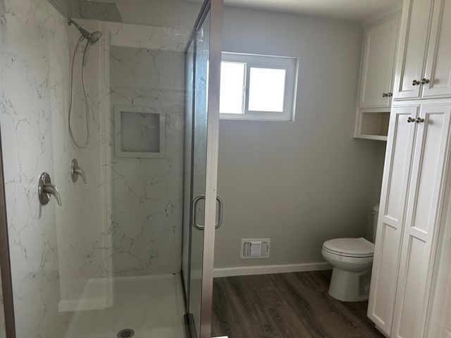 1954 Robin Dr, Ceres, CA 95307