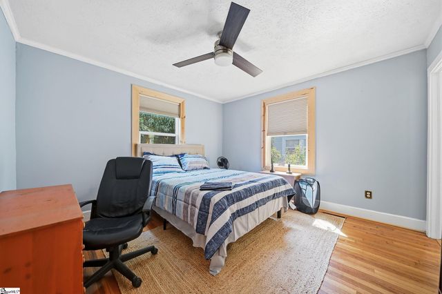 108 Hawthorne Lane, Greenville, SC 29605