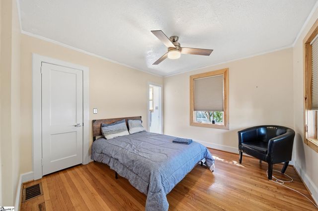 108 Hawthorne Lane, Greenville, SC 29605
