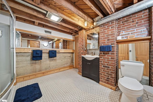 108 Hawthorne Lane, Greenville, SC 29605