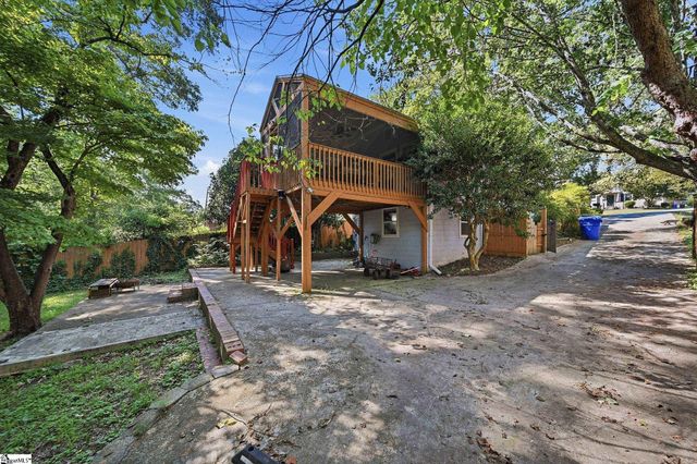 108 Hawthorne Lane, Greenville, SC 29605