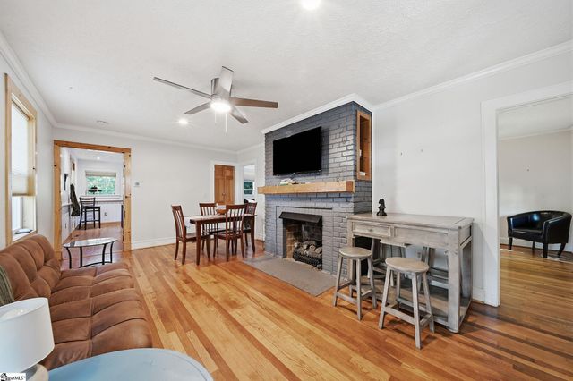 108 Hawthorne Lane, Greenville, SC 29605
