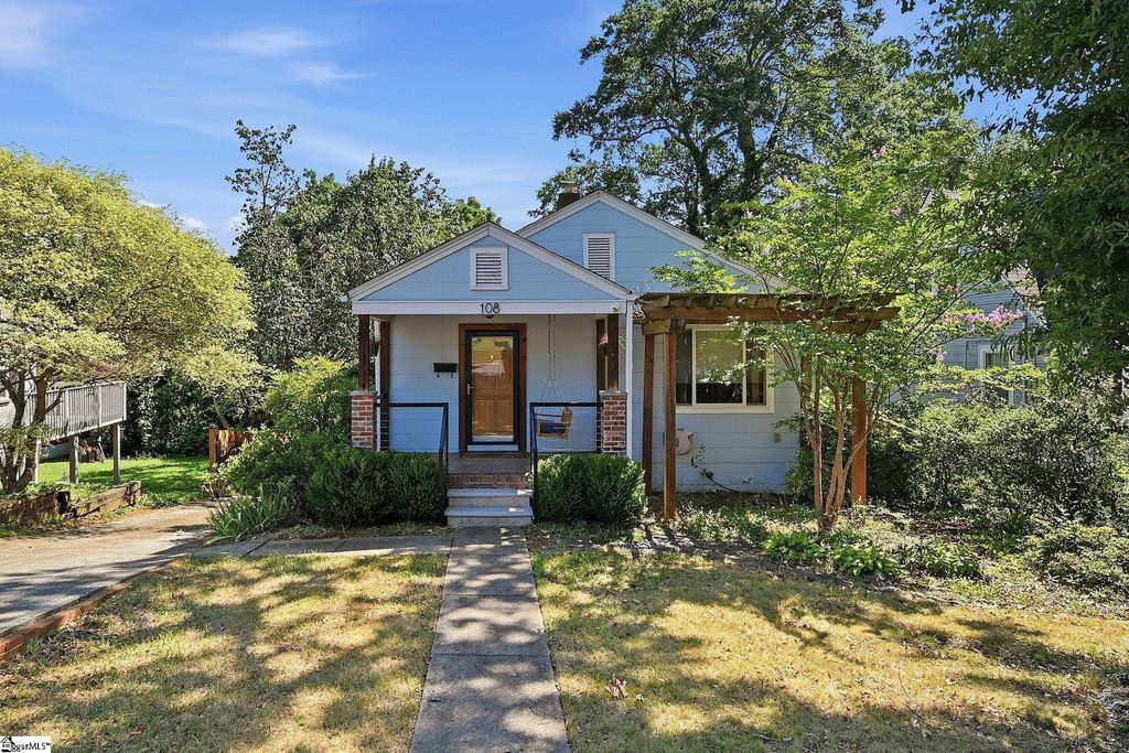 108 Hawthorne Lane, Greenville, SC 29605