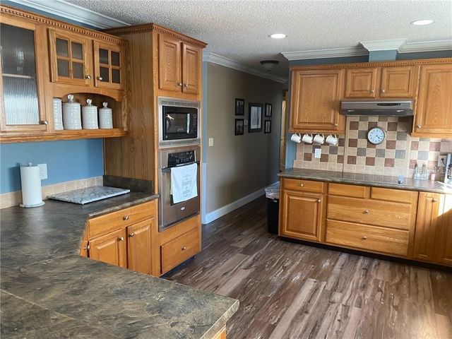 440 QUAIL STREET, Lady Lake, FL 32159