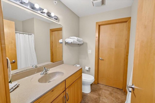 10 Halite Way, Fitchburg, WI 53711