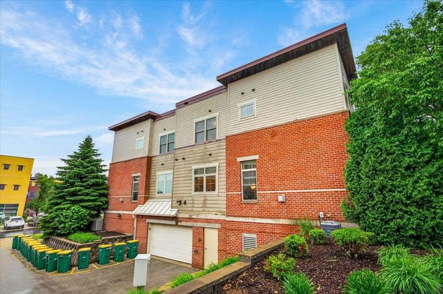10 Halite Way, Fitchburg, WI 53711