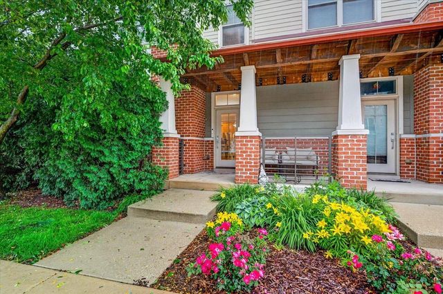 10 Halite Way, Fitchburg, WI 53711