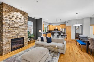 10 Halite Way, Fitchburg, WI 53711