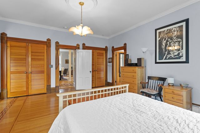 270 Orange St Apt 2, Manchester, NH 03104