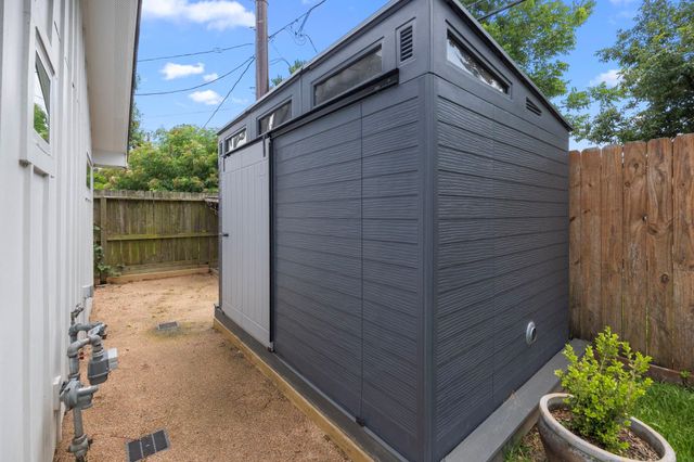 1823 Millwood Drive, Houston, TX 77008