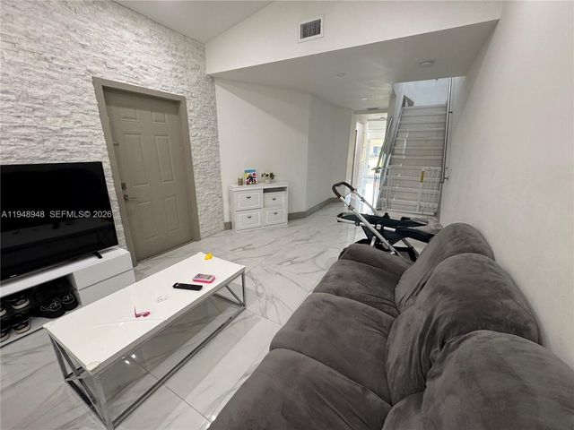 4957 Tradewinds Terrace 704, Dania Beach, FL 33312