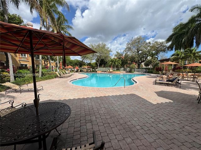 4957 Tradewinds Terrace 704, Dania Beach, FL 33312