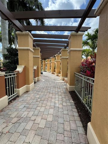 4957 Tradewinds Terrace 704, Dania Beach, FL 33312