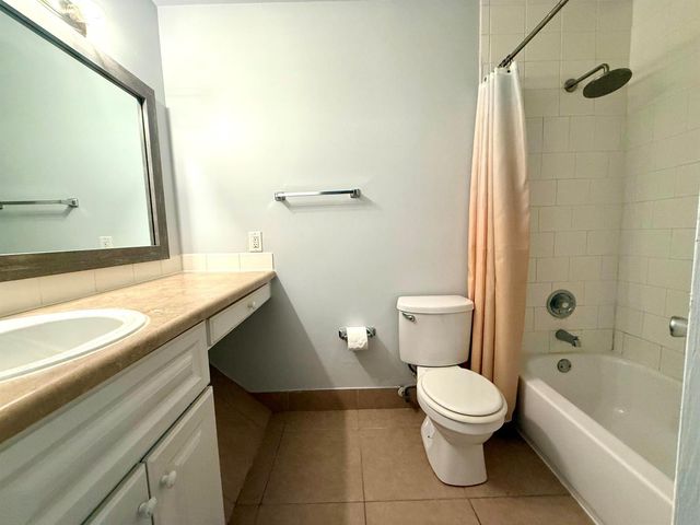 814 Sandtree Drive, Palm Beach Gardens, FL 33403