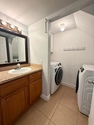 814 Sandtree Drive, Palm Beach Gardens, FL 33403