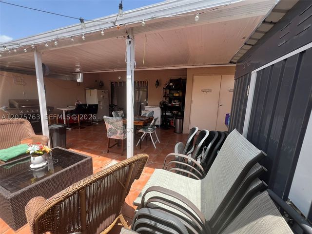 6028 SW 147th Pl, Miami, FL 33193