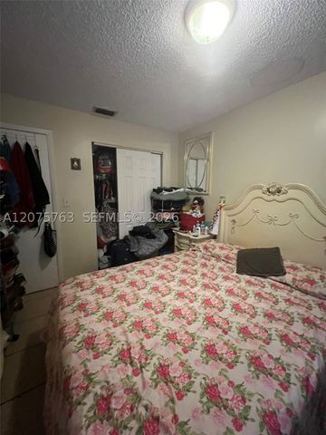 6028 SW 147th Pl, Miami, FL 33193
