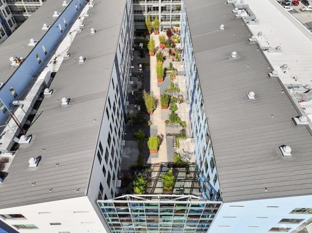 888 7th Street 231, San Francisco, CA 94107