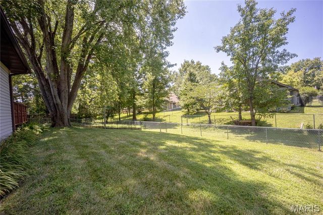 217 Adam Drive, Belleville, IL 62226