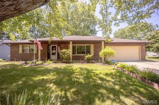 217 Adam Drive, Belleville, IL 62226