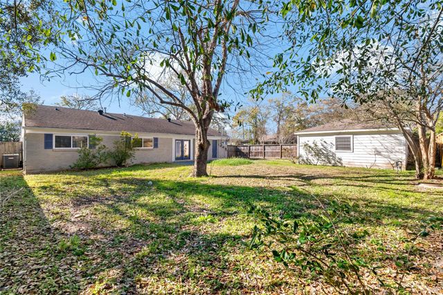 11403 Braewick Drive, Houston, TX 77035