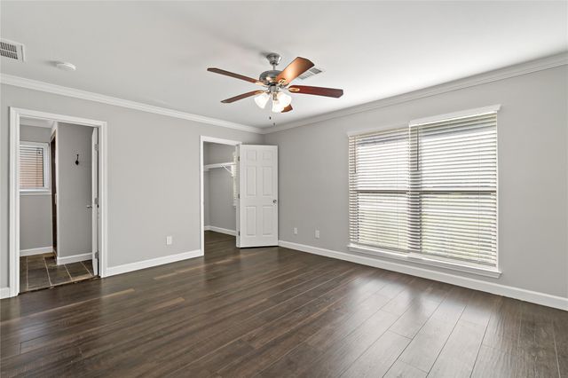 11403 Braewick Drive, Houston, TX 77035