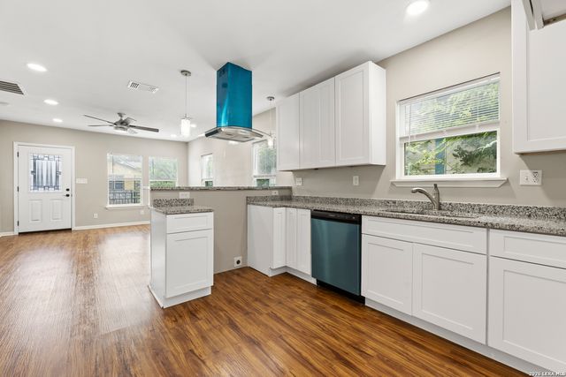 219 Finton, San Antonio, TX 78204