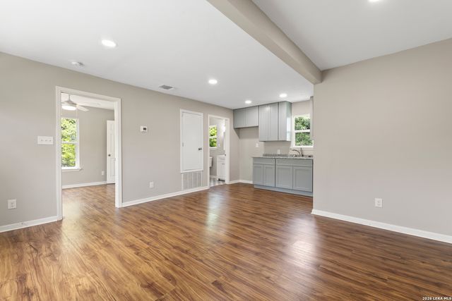 219 Finton, San Antonio, TX 78204