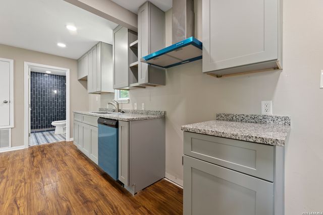 219 Finton, San Antonio, TX 78204