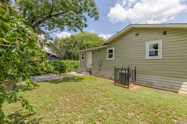 219 Finton, San Antonio, TX 78204