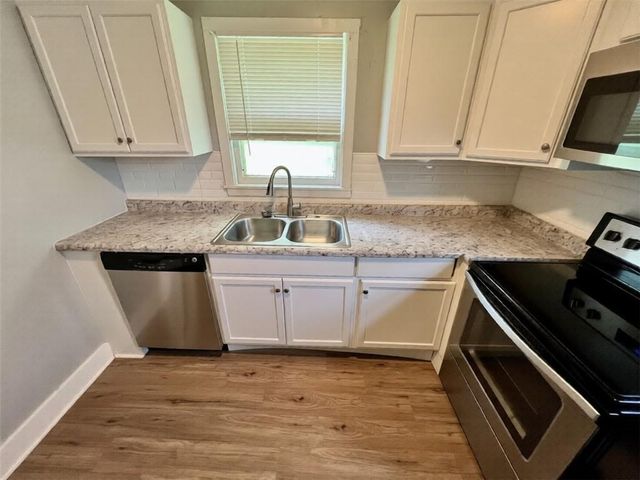111 S Annie Street, Olathe, KS 66061