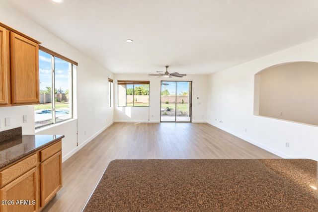 6361 S Sky Court, Gilbert, AZ 85298