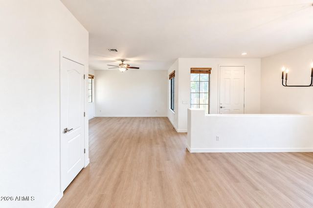 6361 S Sky Court, Gilbert, AZ 85298