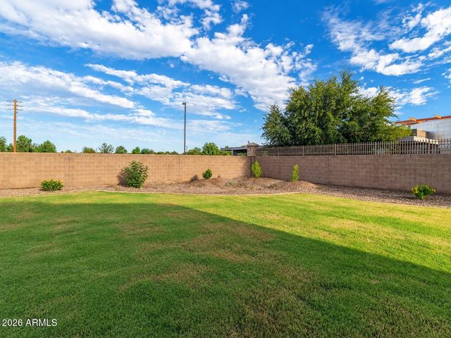 6361 S Sky Court, Gilbert, AZ 85298