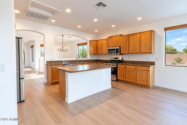 6361 S Sky Court, Gilbert, AZ 85298