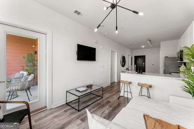 525 Parkway Drive NE APT 505, Atlanta, GA 30308