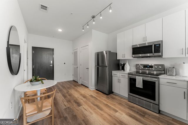 525 Parkway Drive NE APT 505, Atlanta, GA 30308