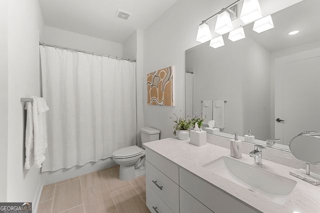 525 Parkway Drive NE APT 505, Atlanta, GA 30308